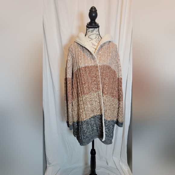 Letty And Me Sweater - Picture 6 of 8